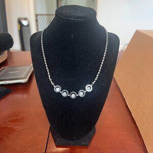 Womens Fashion Silver Tone Metal Hematite White Beaded Necklace Jewelry